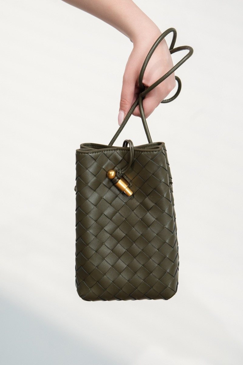Чанта mini weave olive